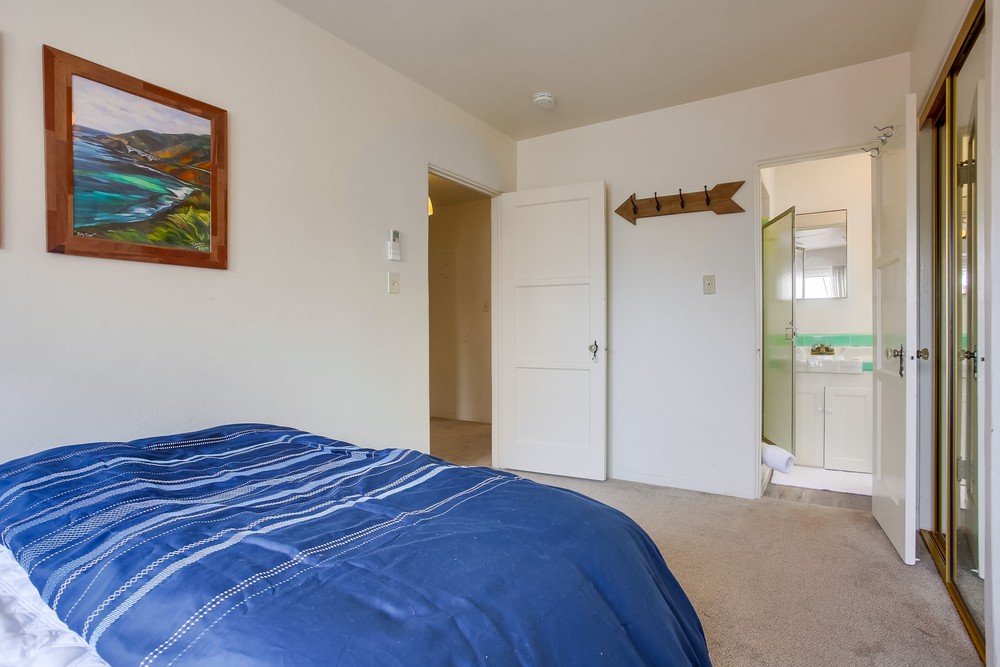 Virtual tour photo 65 of 80 for 3455 Ocean Front Walk #57