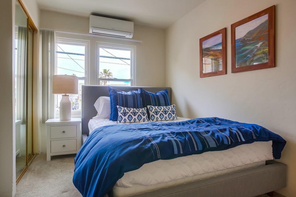 Virtual tour photo 66 of 80 for 3455 Ocean Front Walk #57