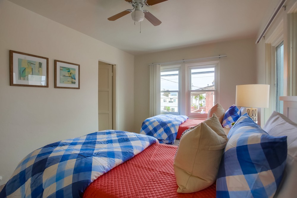 Virtual tour photo 70 of 80 for 3455 Ocean Front Walk #57