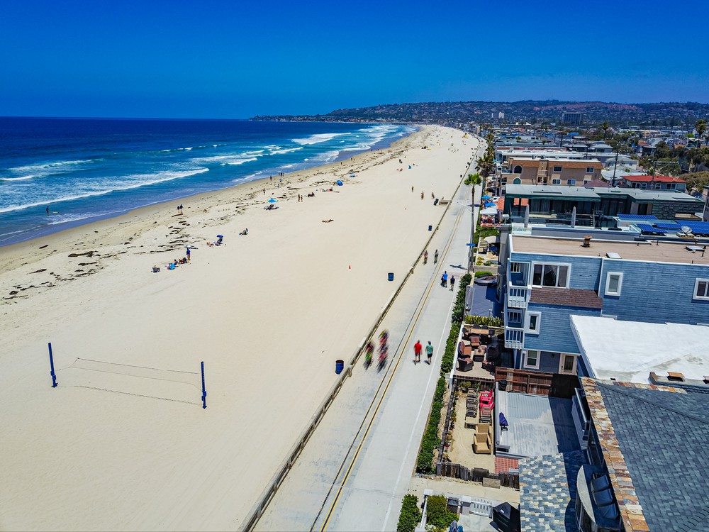 Virtual tour photo 21 of 28 for 3455 Ocean Front Walk
