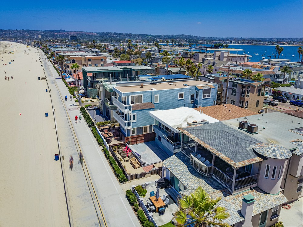 Virtual tour photo 22 of 28 for 3455 Ocean Front Walk