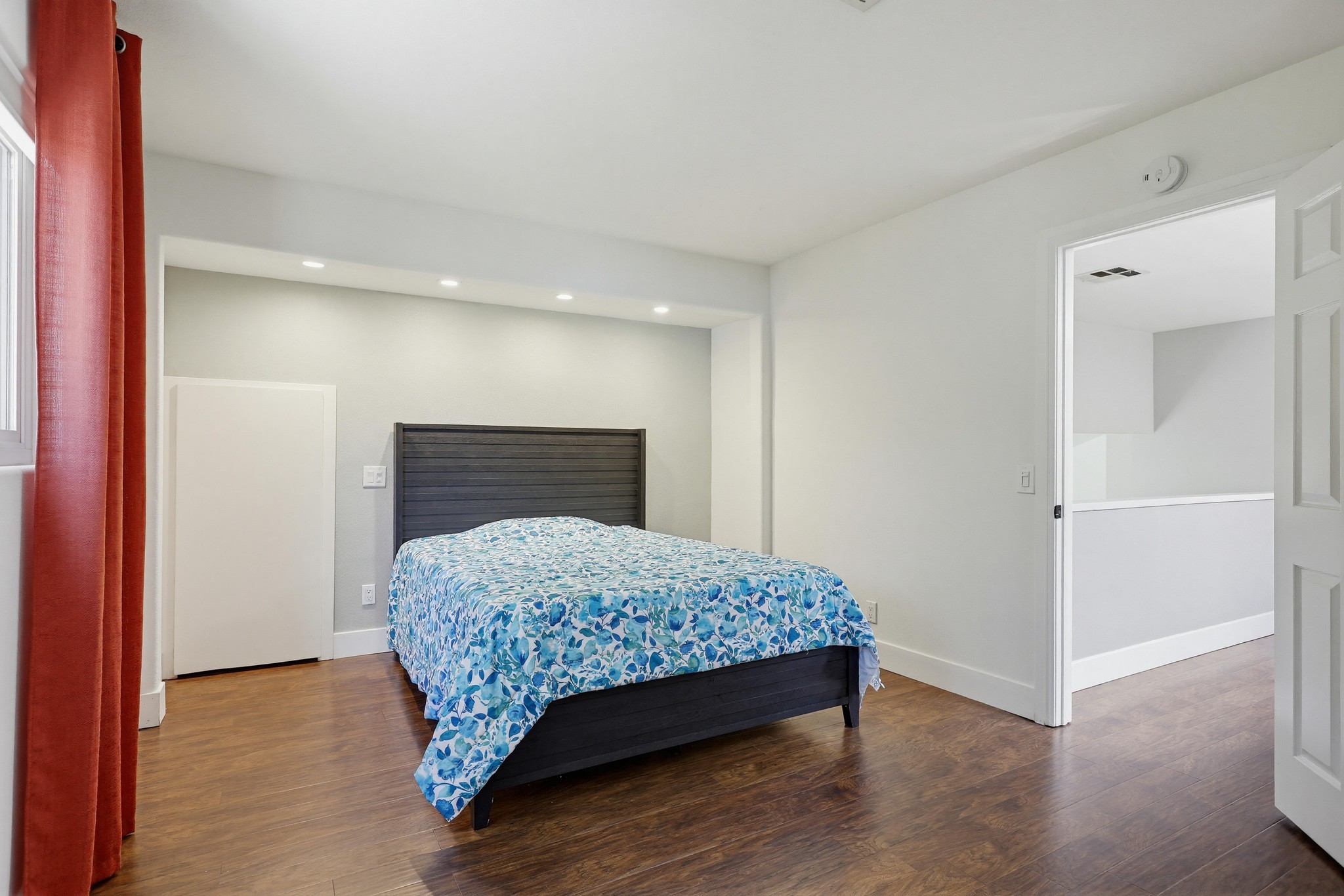 Virtual tour photo 41 of 84 for 34550 Calle Naranja