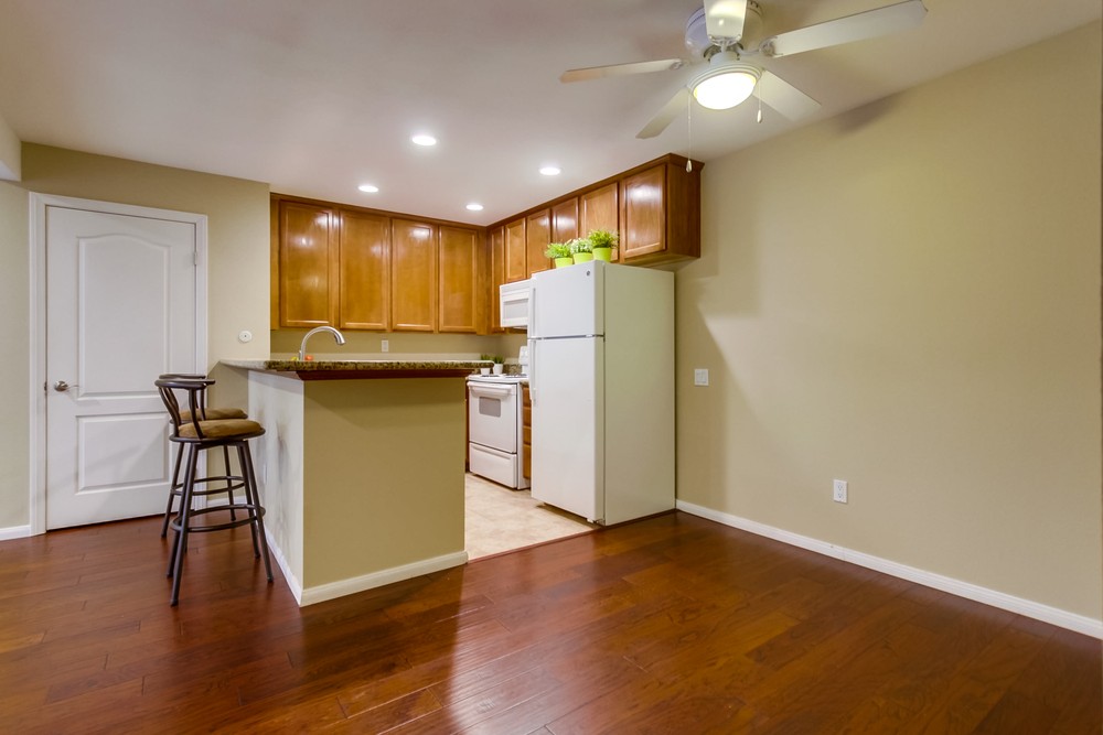 Virtual tour photo 12 of 32 for 3456 Castle Glen Dr #173