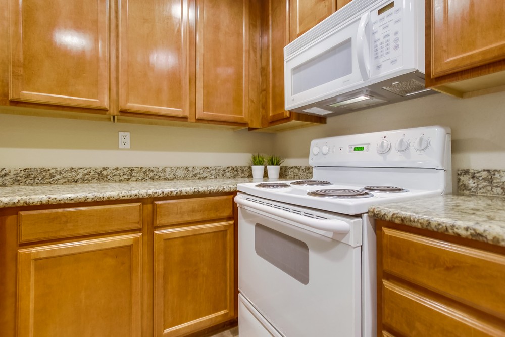 Virtual tour photo 17 of 32 for 3456 Castle Glen Dr #173