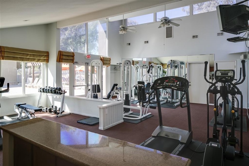 Virtual tour photo 29 of 32 for 3456 Castle Glen Dr #173
