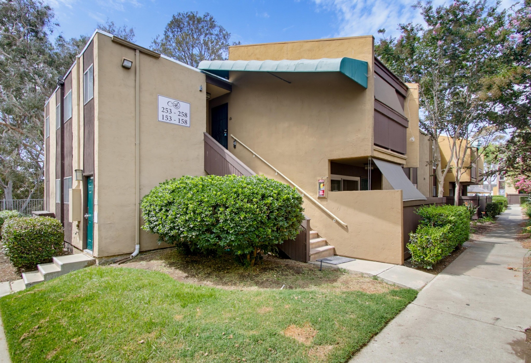Virtual tour photo 1 of 40 for 3456 Castle Glen Dr