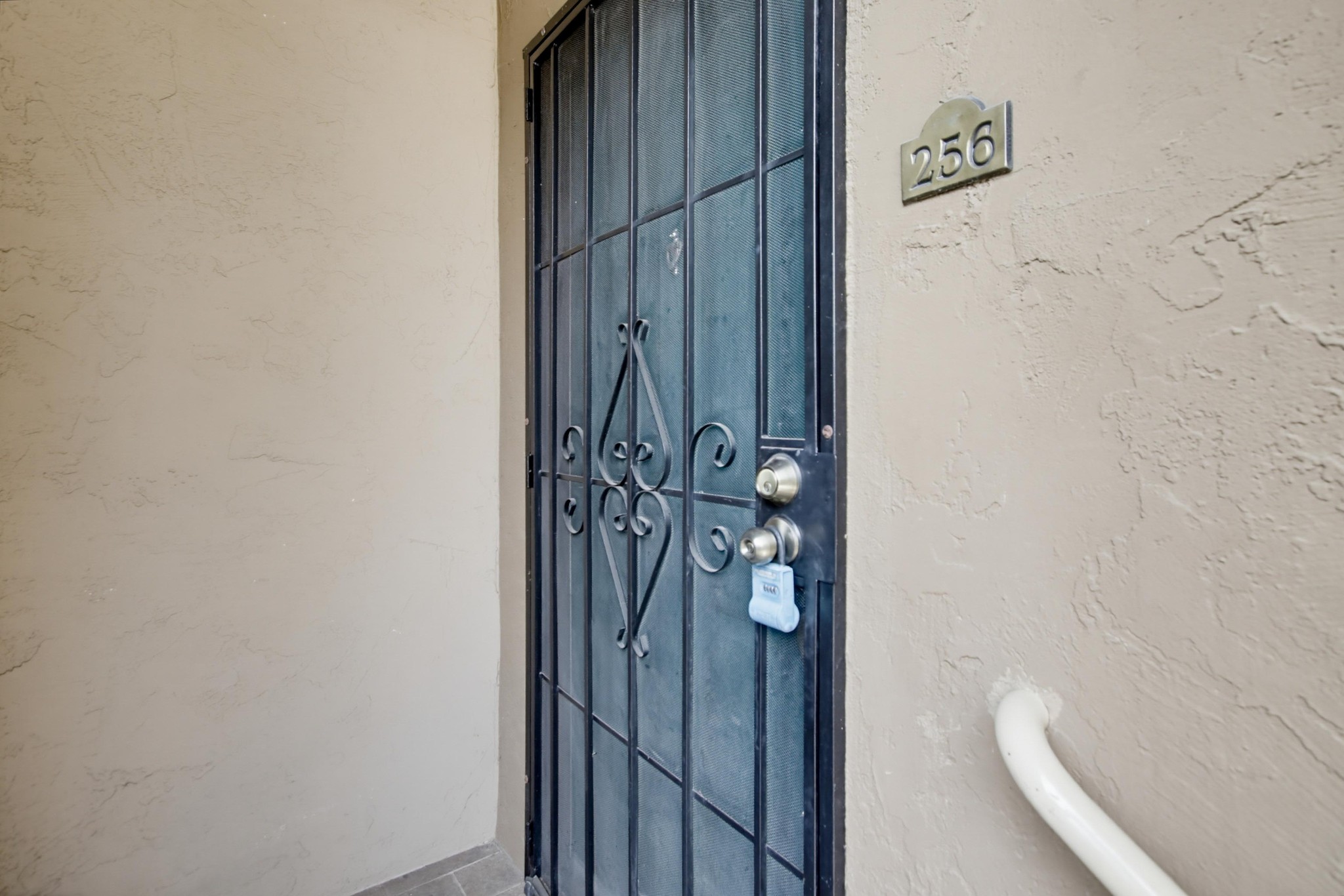 Virtual tour photo 4 of 40 for 3456 Castle Glen Dr