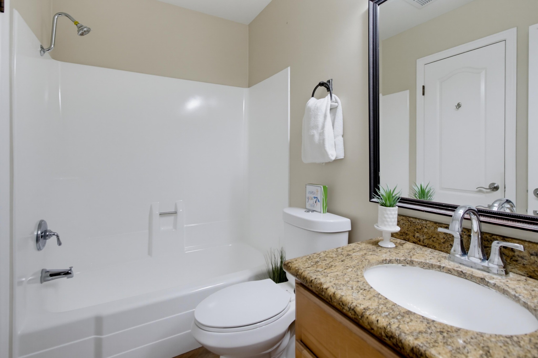 Virtual tour photo 25 of 40 for 3456 Castle Glen Dr
