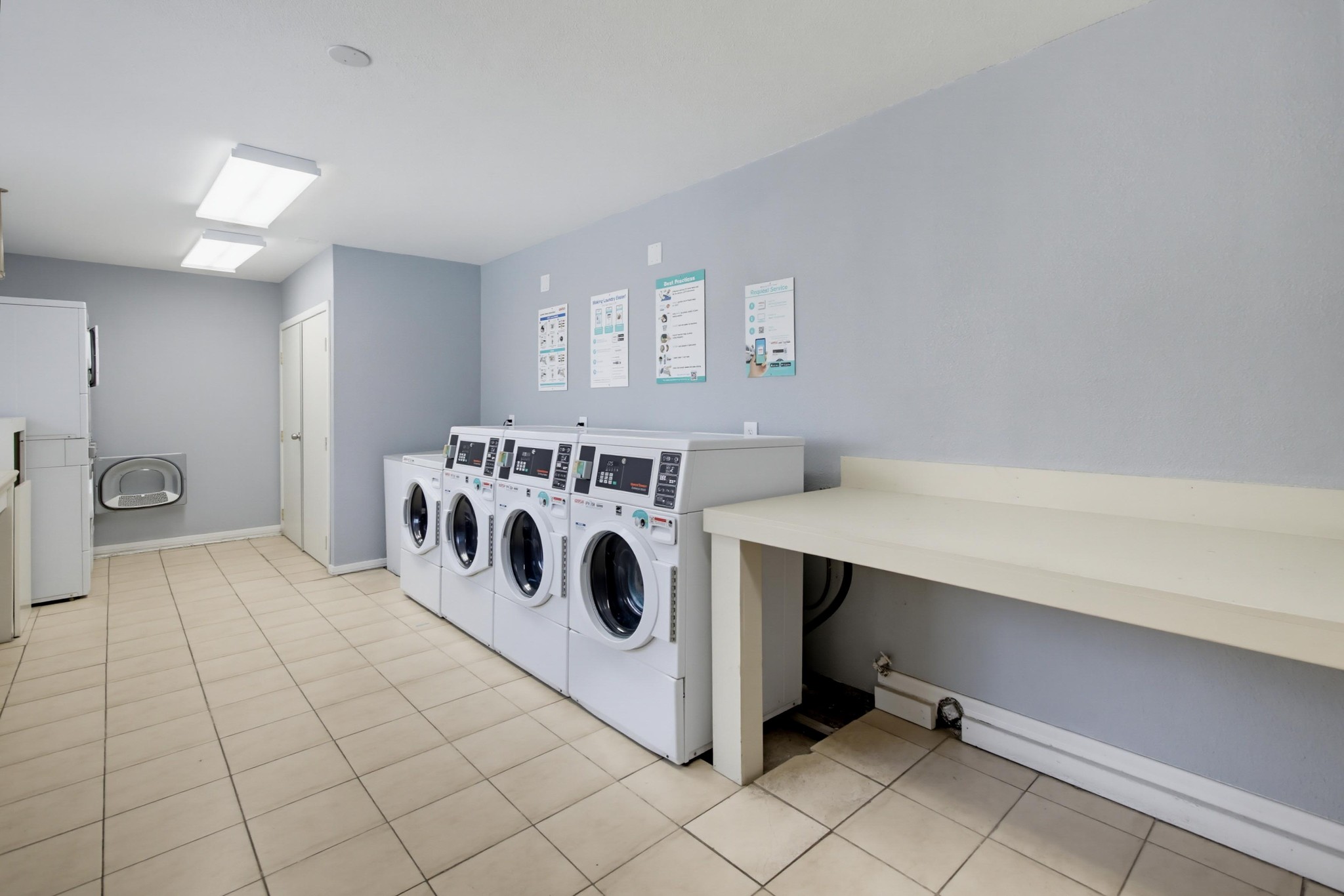 Virtual tour photo 35 of 40 for 3456 Castle Glen Dr