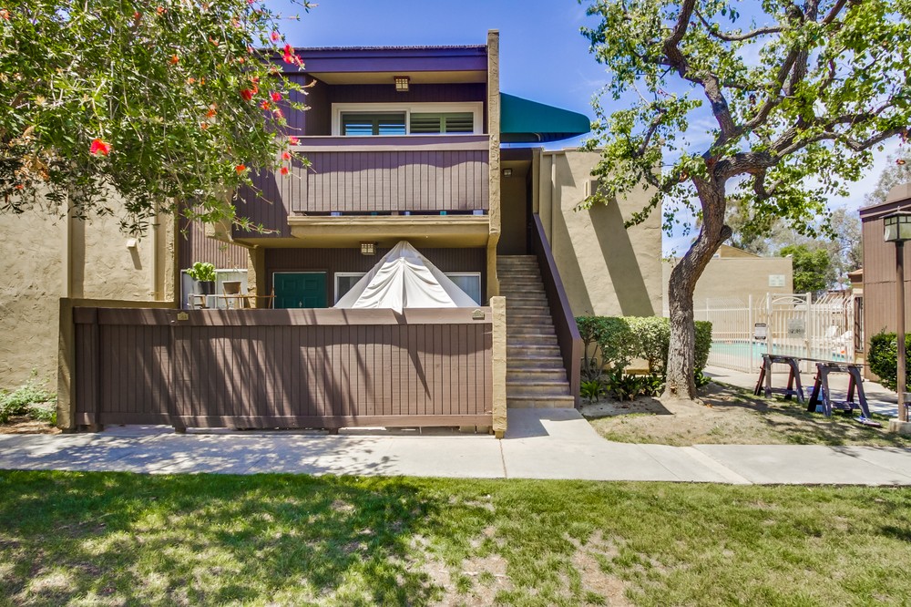 Virtual tour photo 5 of 32 for 3456 Castle Glen Drive #284