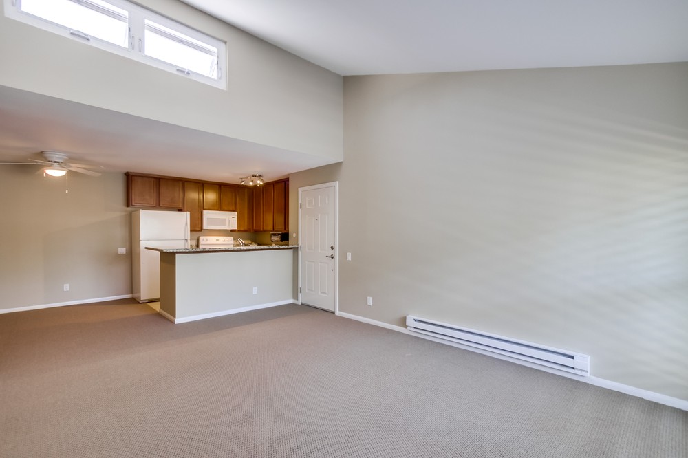 Virtual tour photo 12 of 32 for 3456 Castle Glen Drive #284