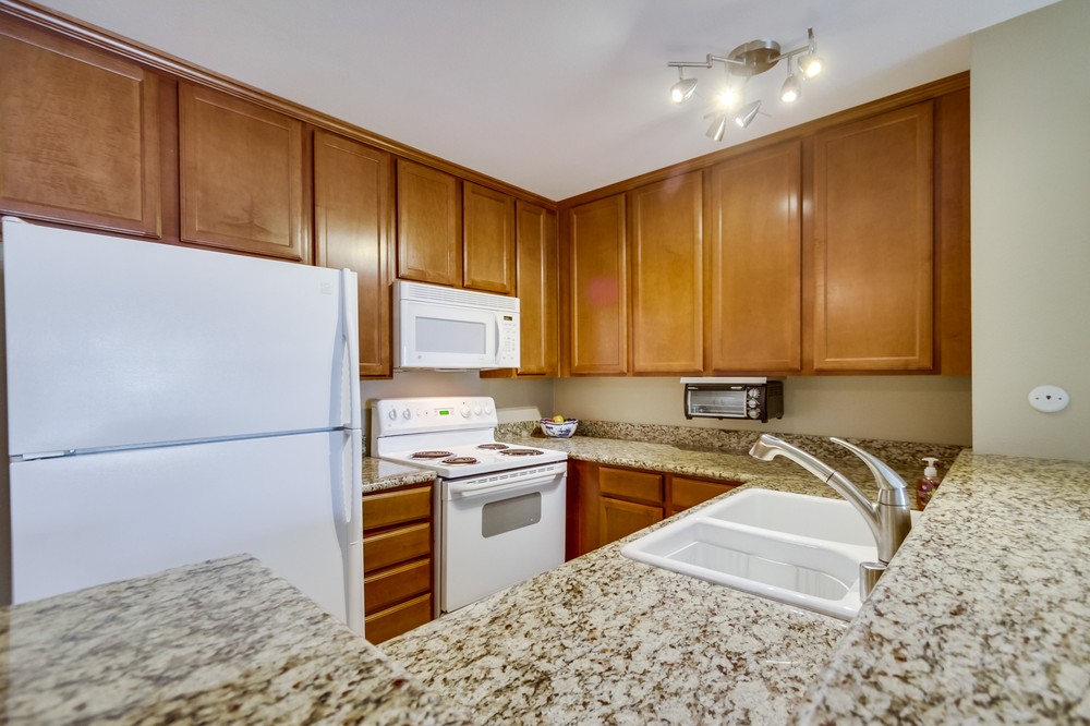 Virtual tour photo 16 of 32 for 3456 Castle Glen Drive #284