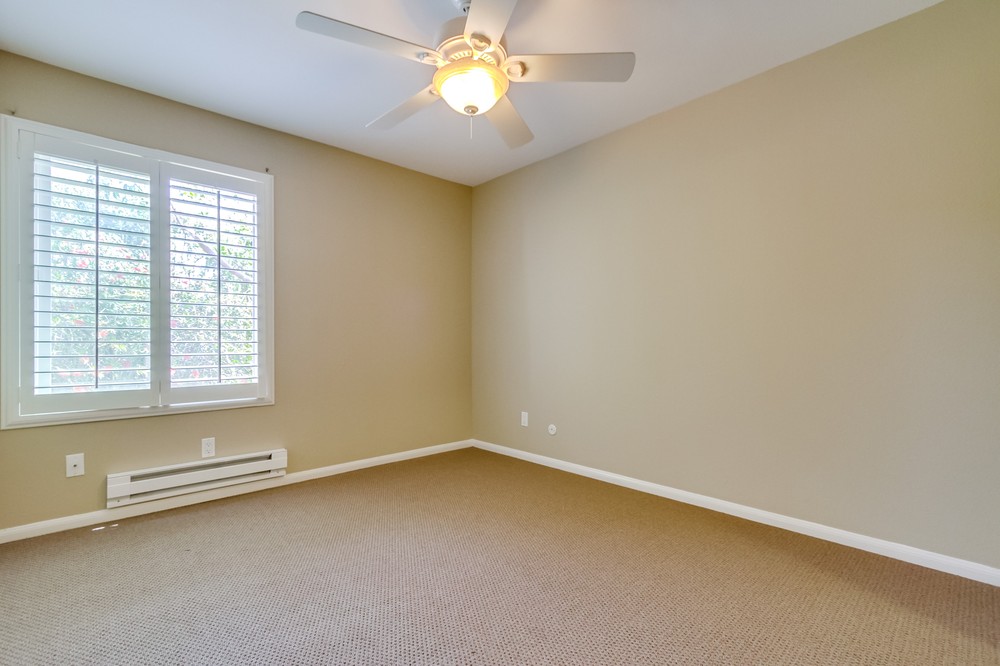 Virtual tour photo 22 of 32 for 3456 Castle Glen Drive #284