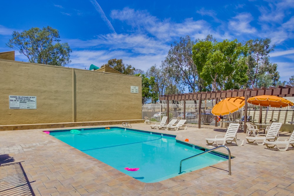 Virtual tour photo 31 of 32 for 3456 Castle Glen Drive #284