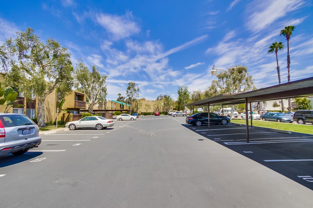 Virtual tour photo 33 of 32 for 3456 Castle Glen Drive #284
