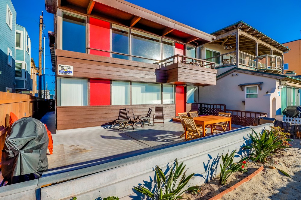 Virtual tour photo 5 of 45 for 3457 Ocean Front Walk