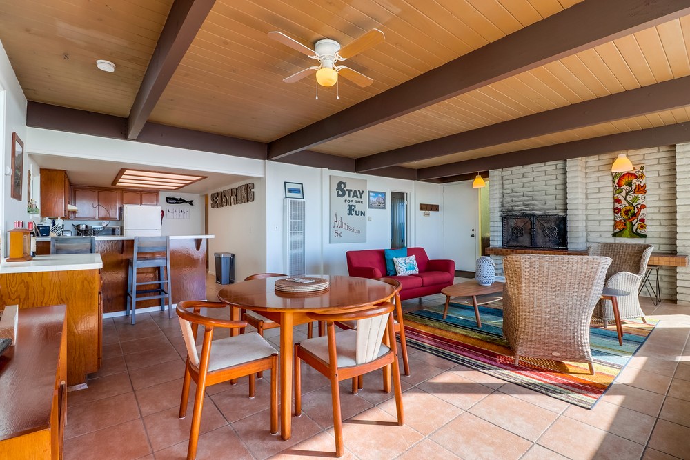 Virtual tour photo 16 of 45 for 3457 Ocean Front Walk