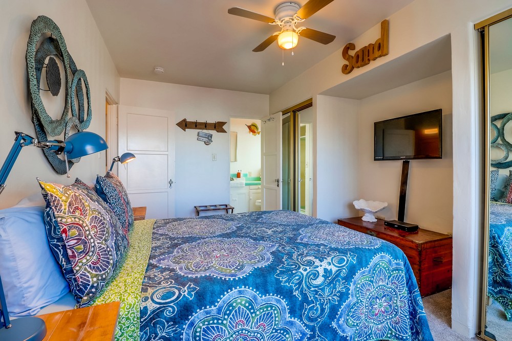 Virtual tour photo 31 of 45 for 3457 Ocean Front Walk