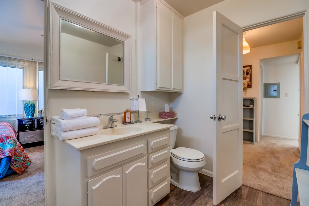 Virtual tour photo 43 of 45 for 3457 Ocean Front Walk