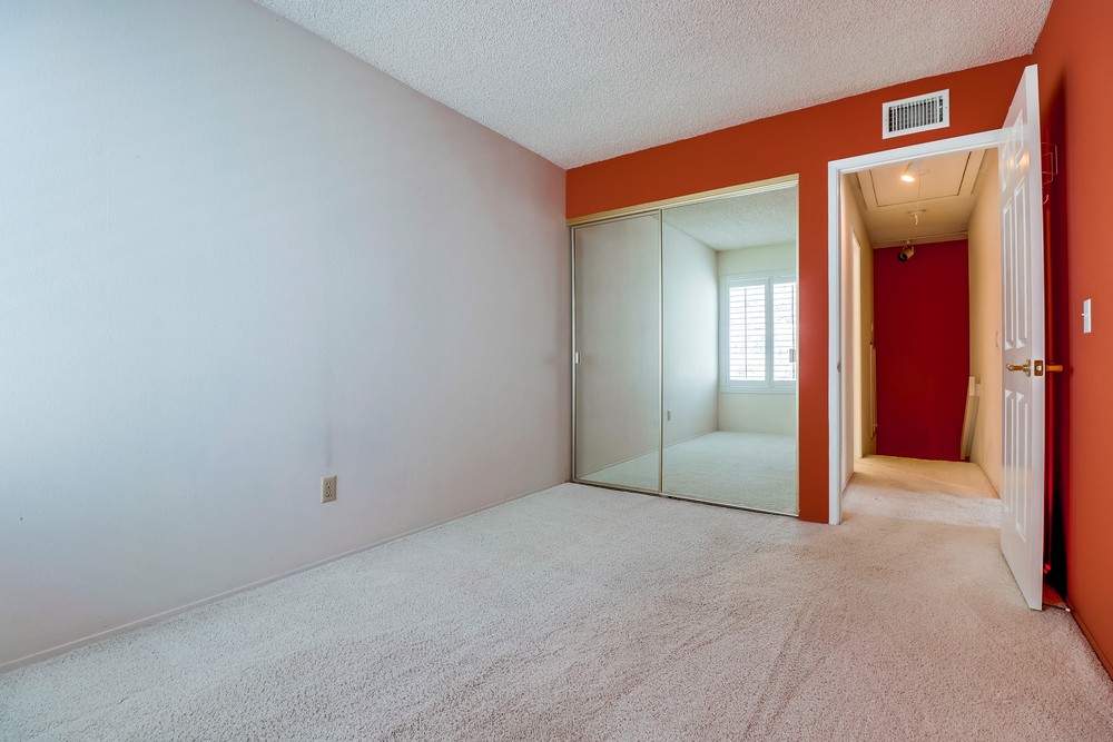 Virtual tour photo 33 of 42 for 3459 Reynard Way NO. B