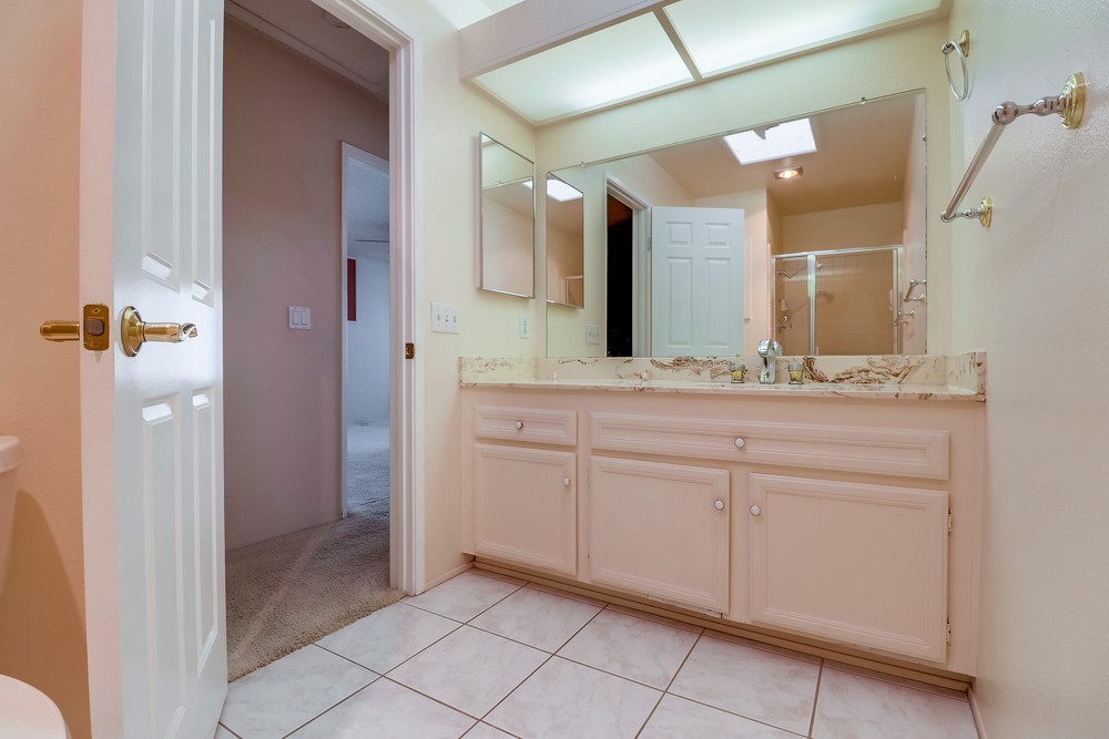 Virtual tour photo 36 of 42 for 3459 Reynard Way NO. B