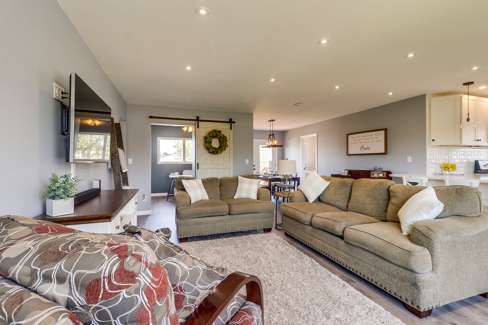 Virtual tour photo 8 of 40 for 3460 Atlas St