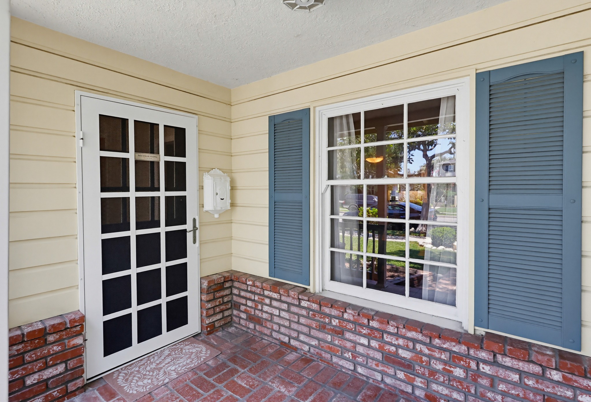 Virtual tour photo 6 of 81 for 3464 Rose Ave