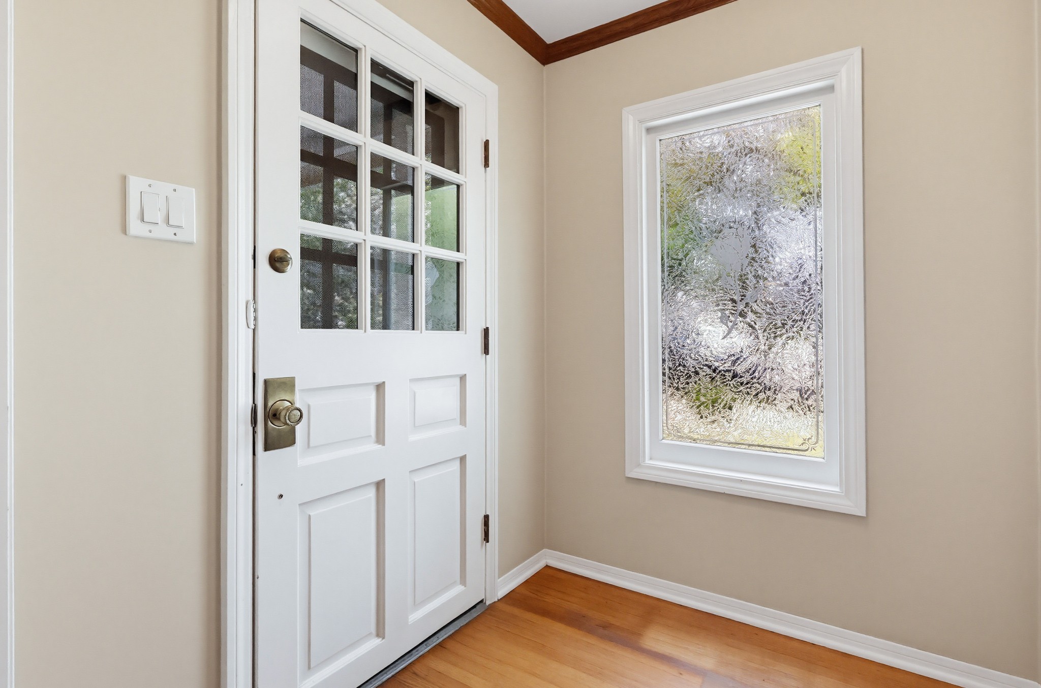 Virtual tour photo 8 of 81 for 3464 Rose Ave