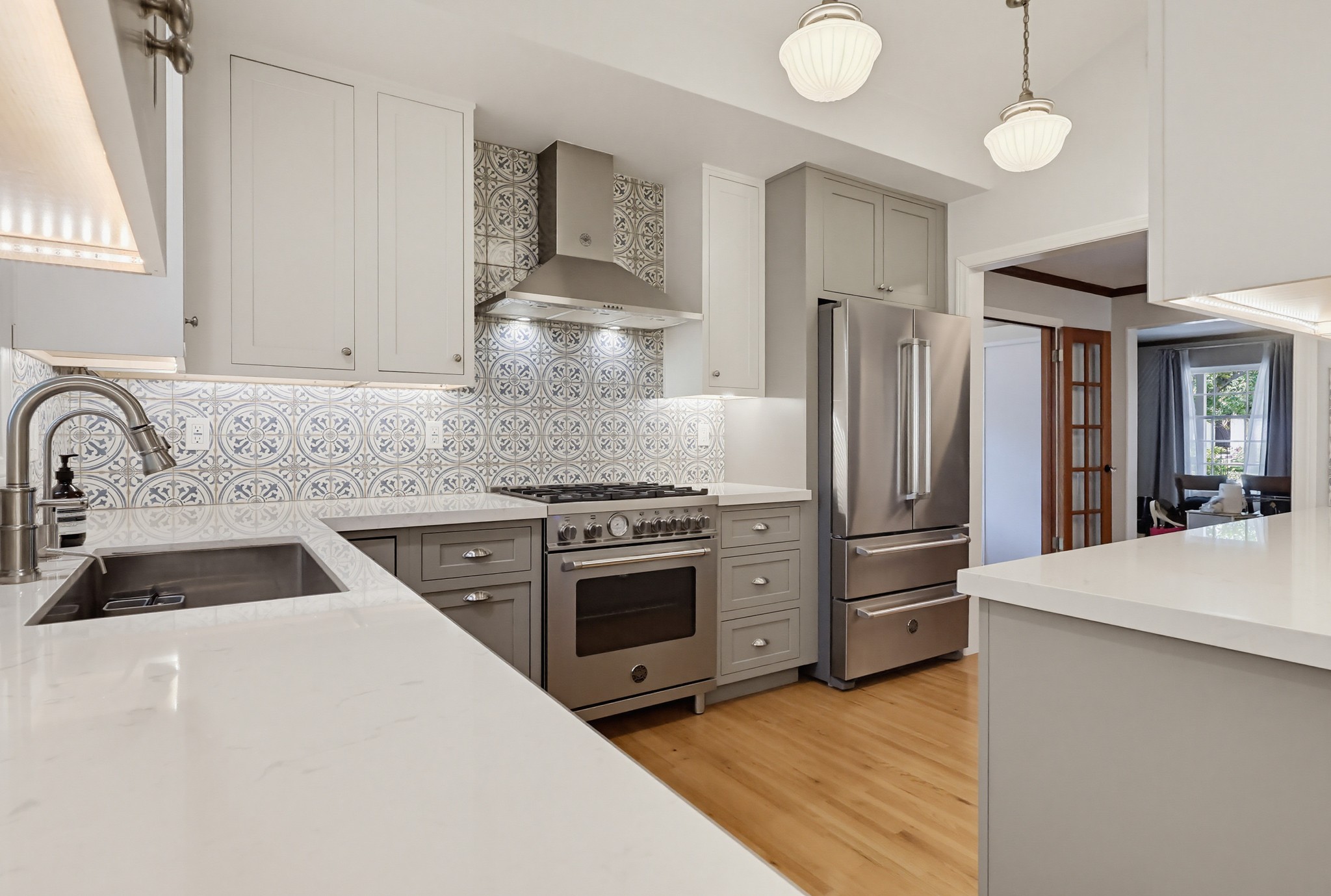Virtual tour photo 25 of 81 for 3464 Rose Ave