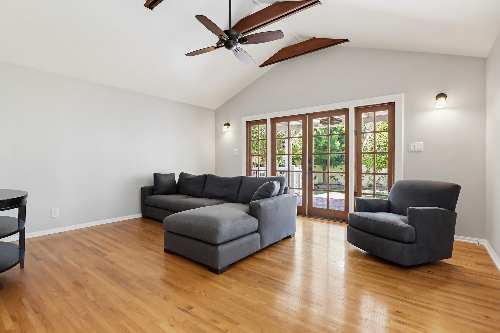 Virtual tour photo 33 of 81 for 3464 Rose Ave