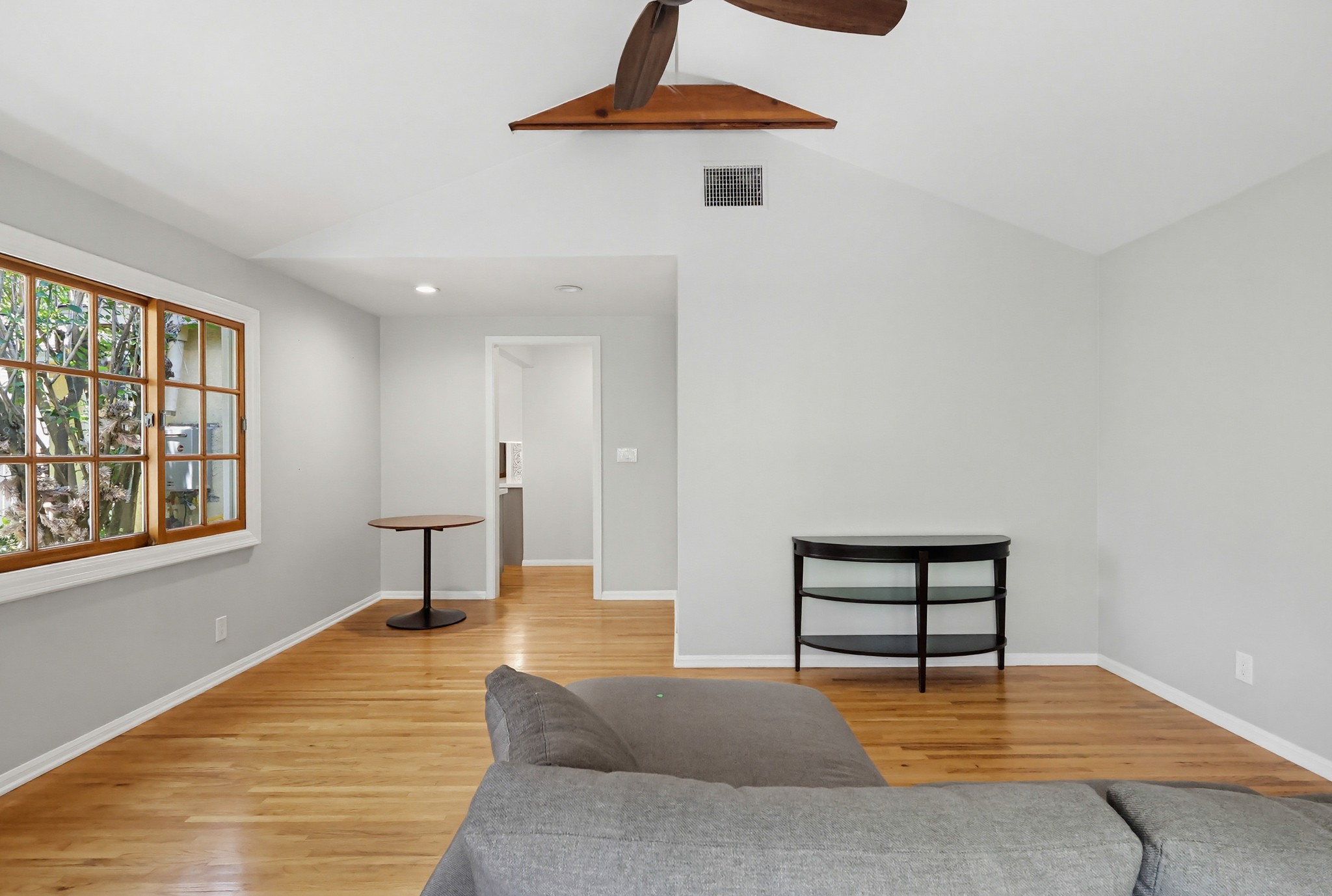 Virtual tour photo 37 of 81 for 3464 Rose Ave