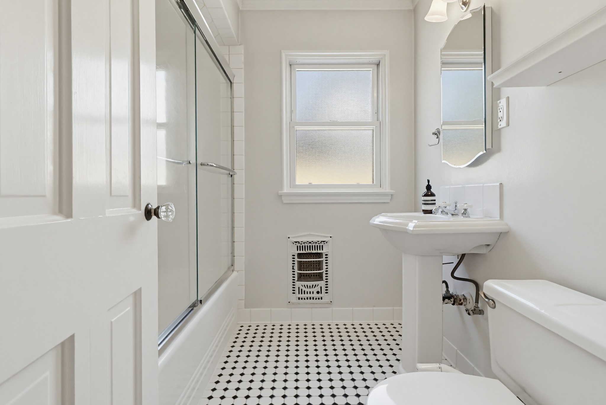 Virtual tour photo 39 of 81 for 3464 Rose Ave