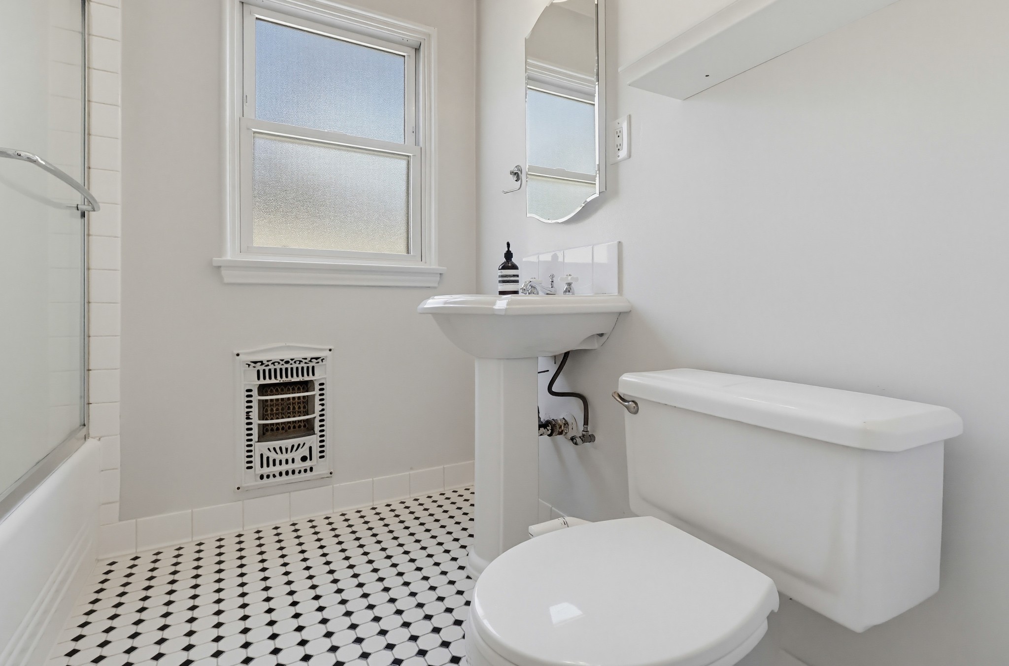 Virtual tour photo 40 of 81 for 3464 Rose Ave