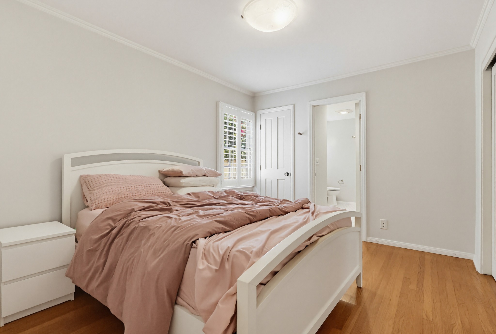 Virtual tour photo 51 of 81 for 3464 Rose Ave