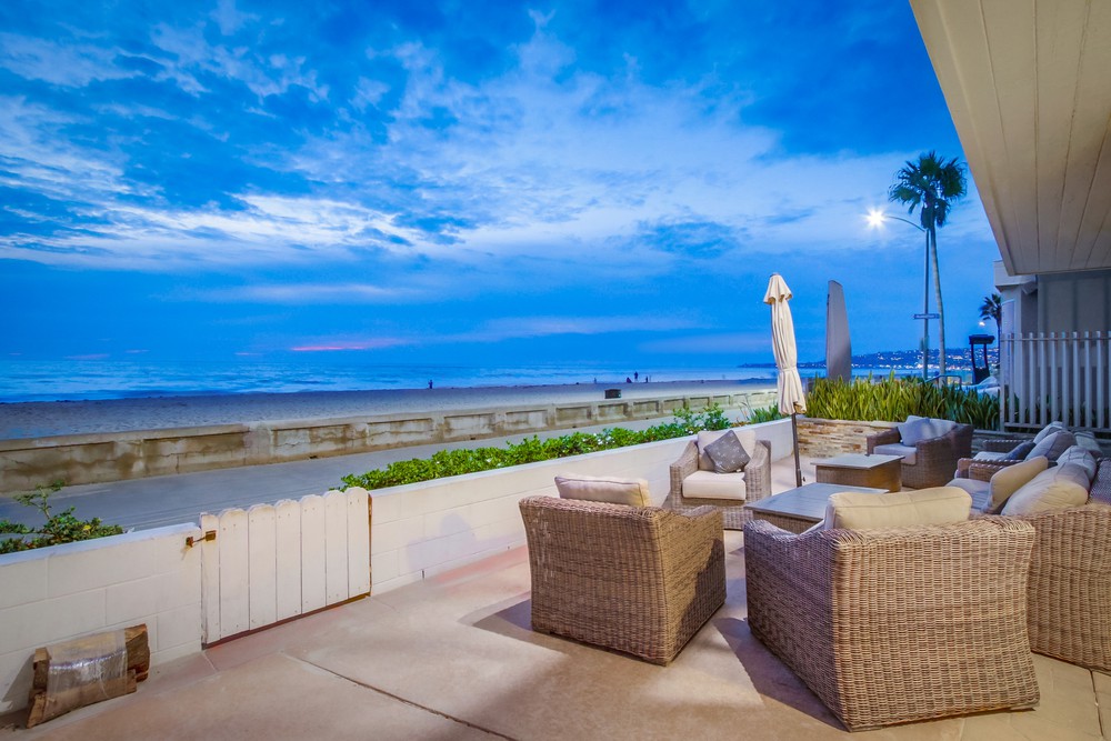 Virtual tour photo 6 of 69 for 3465 Ocean Front Walk