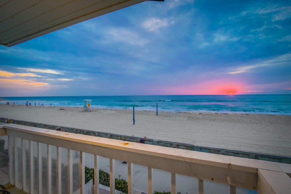 Virtual tour photo 16 of 69 for 3465 Ocean Front Walk