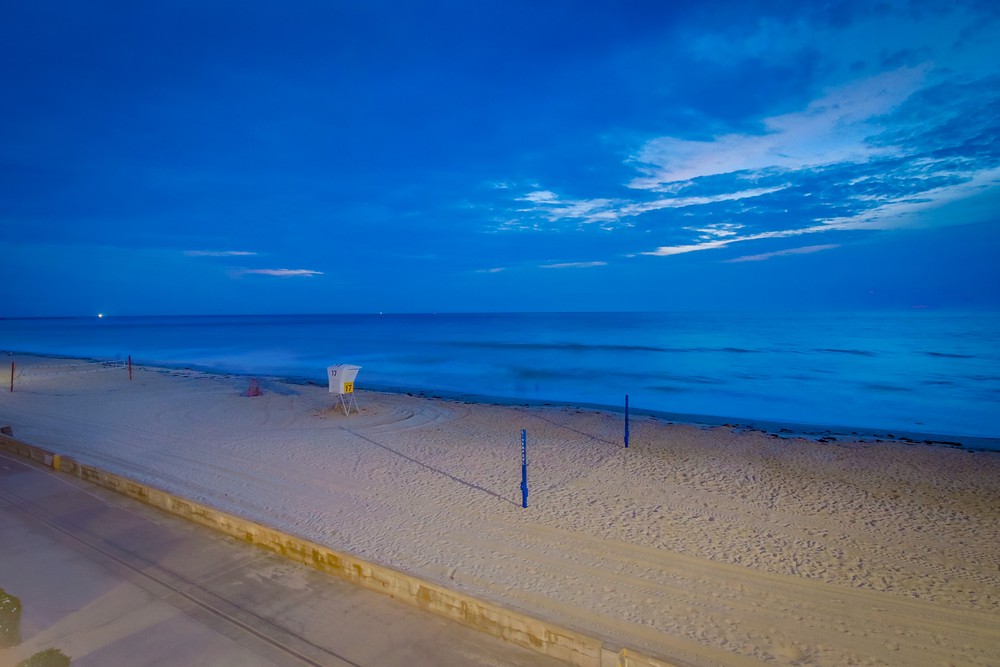 Virtual tour photo 21 of 69 for 3465 Ocean Front Walk