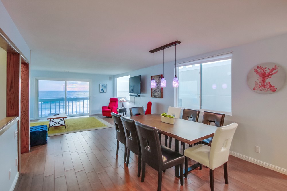 Virtual tour photo 29 of 69 for 3465 Ocean Front Walk