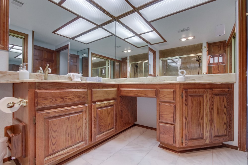 Virtual tour photo 43 of 69 for 3465 Ocean Front Walk