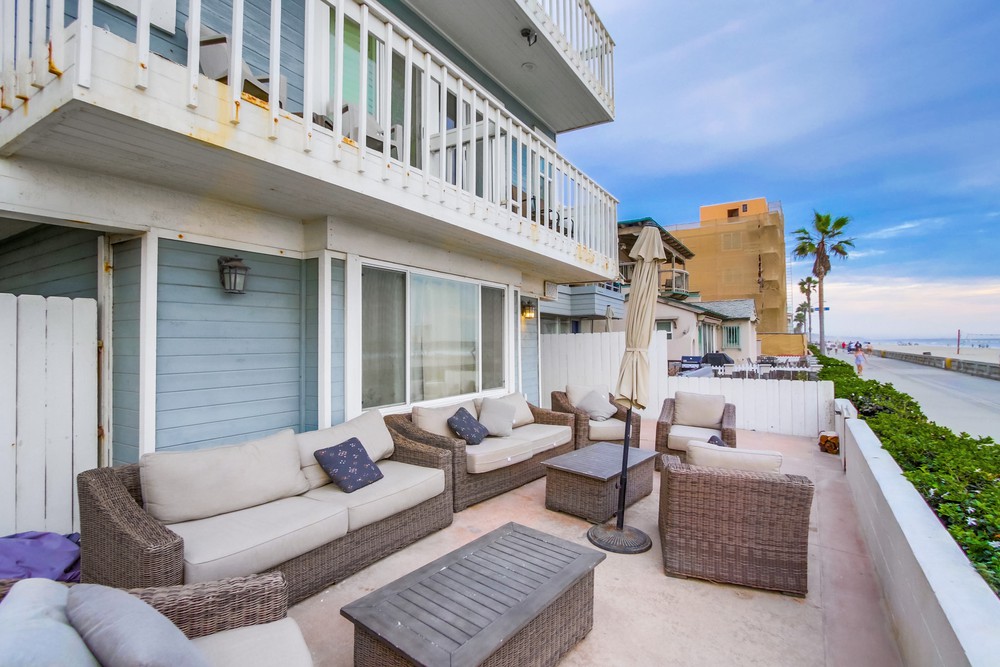 Virtual tour photo 55 of 69 for 3465 Ocean Front Walk