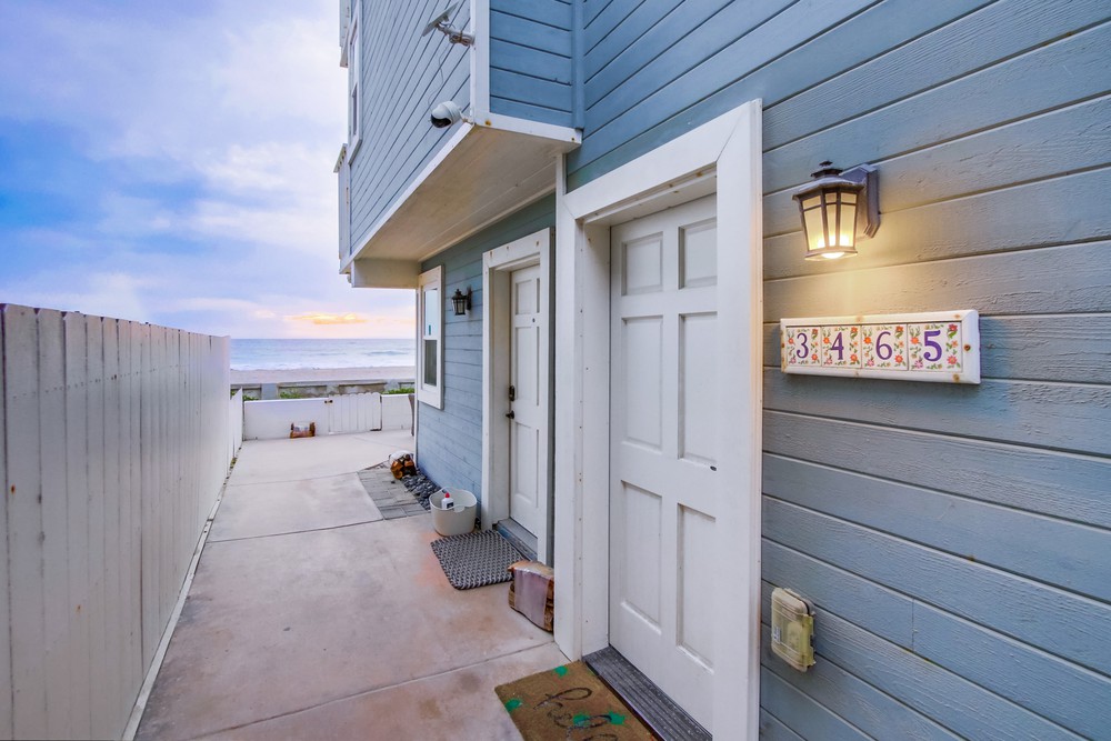 Virtual tour photo 59 of 69 for 3465 Ocean Front Walk