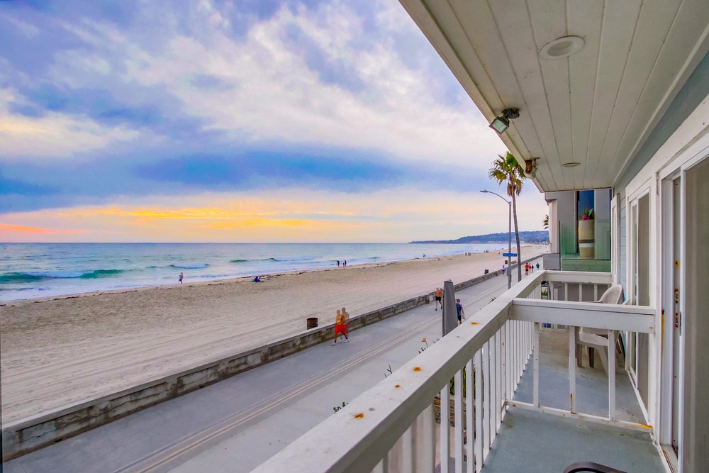 Virtual tour photo 63 of 69 for 3465 Ocean Front Walk