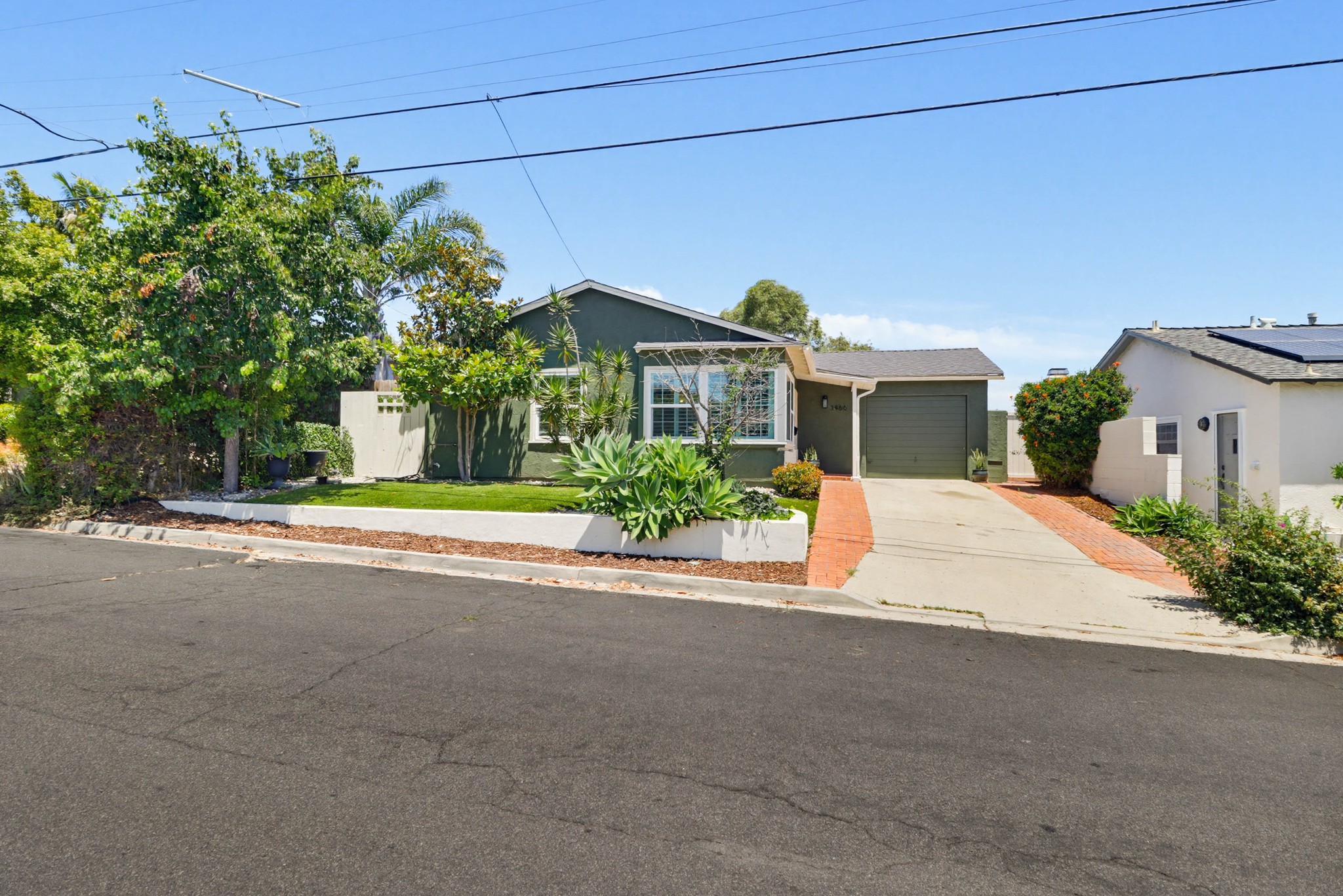 Virtual tour photo 3 of 44 for 3466 Wisteria Dr