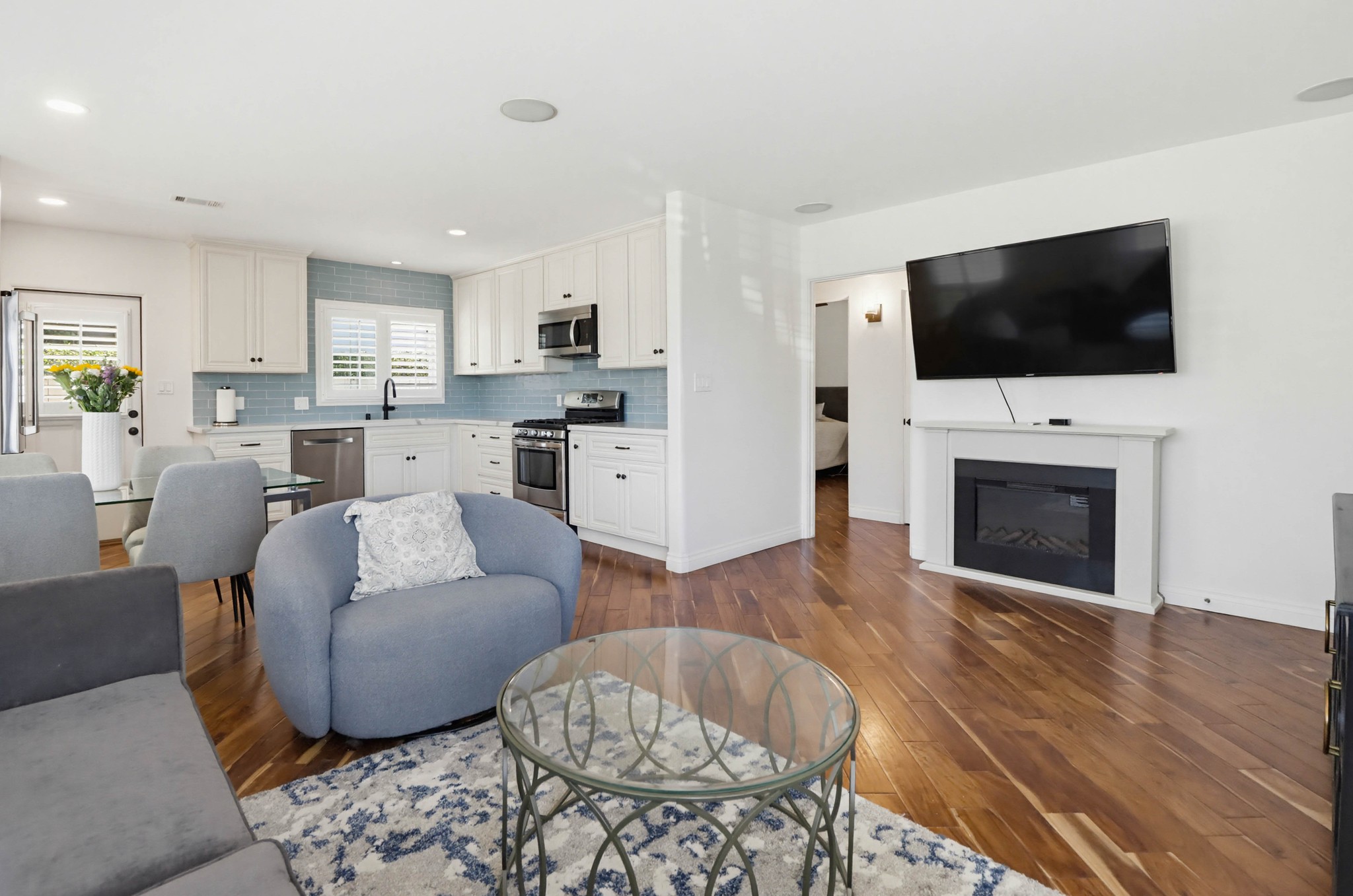 Virtual tour photo 11 of 44 for 3466 Wisteria Dr
