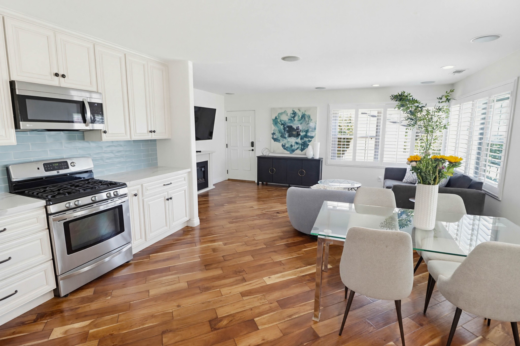 Virtual tour photo 20 of 44 for 3466 Wisteria Dr