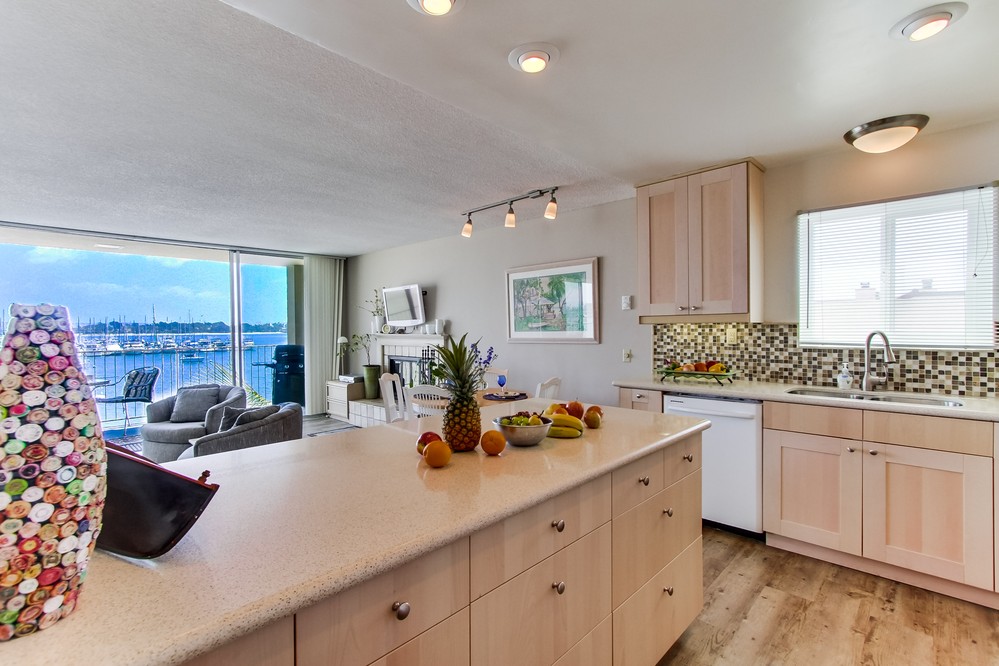 Virtual tour photo 11 of 27 for 3468 Bayside Walk