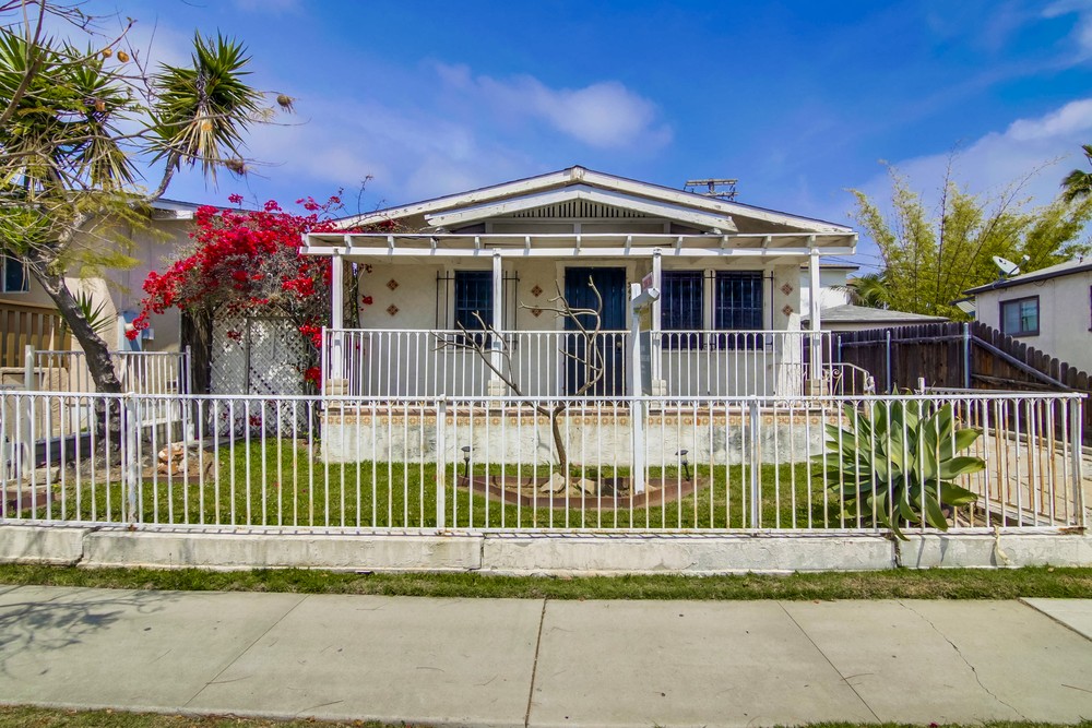 Virtual tour photo 3 of 31 for 3468 Meade Ave