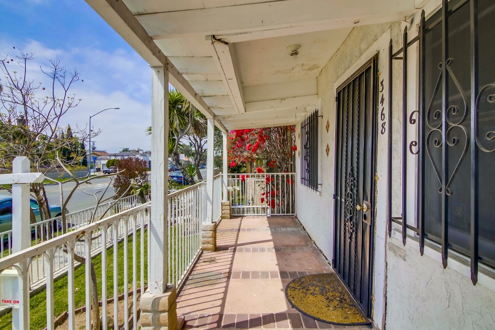 Virtual tour photo 5 of 31 for 3468 Meade Ave