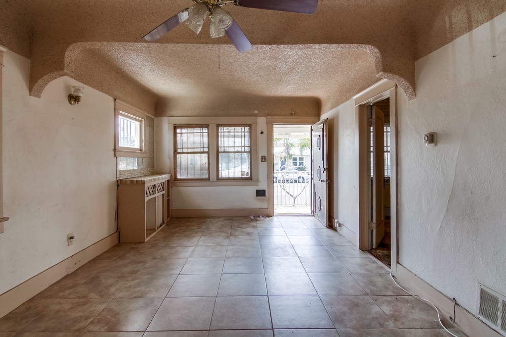 Virtual tour photo 10 of 31 for 3468 Meade Ave
