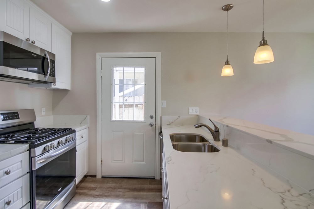 Virtual tour photo 20 of 49 for 347 30th St